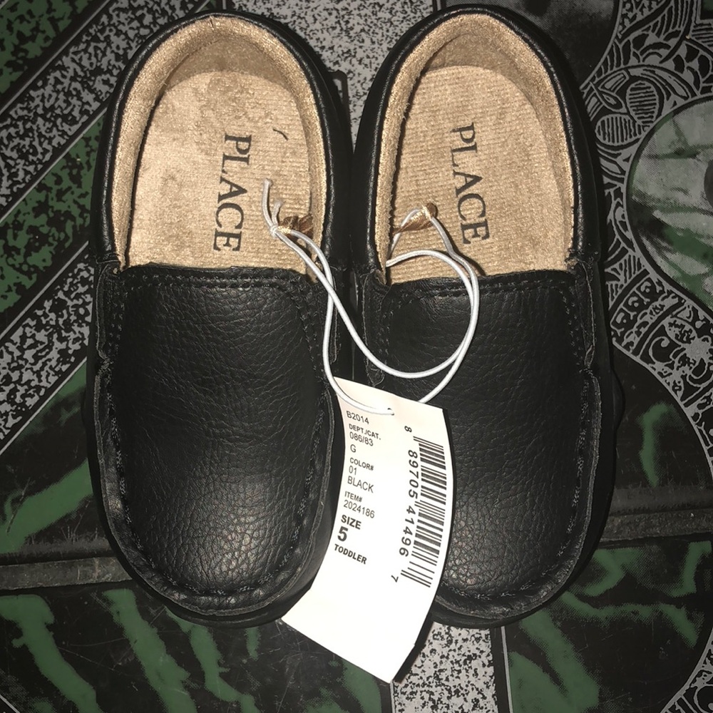 Children’s place black toddler dress shoe